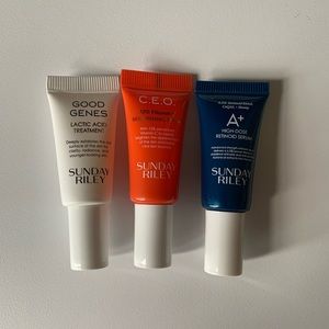 Sunday Riley Deluxe Sample Set